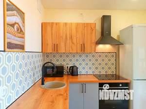 2-к квартира, посуточно, 47м2, 15/23 этаж