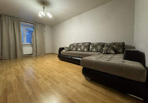 3-к квартира, на длительный срок, 100м2, 4/9 этаж