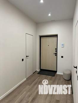 Студия квартира, посуточно, 41м2, 10/21 этаж