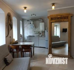 Студия квартира, посуточно, 40м2, 3/3 этаж