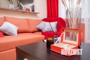 1-к квартира, посуточно, 37м2, 1/1 этаж