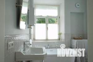 2-к квартира, посуточно, 48м2, 1/4 этаж