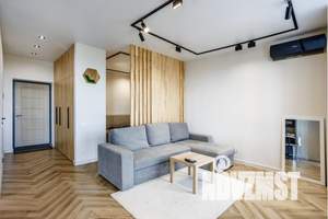 1-к квартира, посуточно, 42м2, 19/19 этаж
