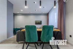 Студия квартира, посуточно, 40м2, 16/17 этаж