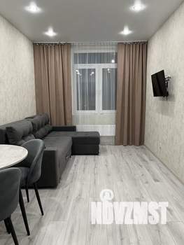 1-к квартира, посуточно, 35м2, 6/20 этаж