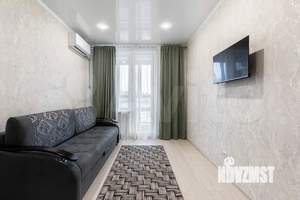 1-к квартира, посуточно, 38м2, 4/24 этаж