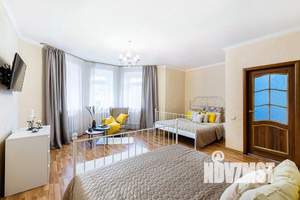 1-к квартира, посуточно, 52м2, 1/1 этаж