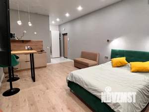 Студия квартира, посуточно, 32м2, 4/22 этаж