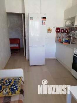 1-к квартира, посуточно, 40м2, 13/16 этаж