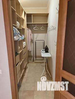 Студия квартира, посуточно, 62м2, 5/12 этаж