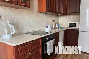 1-к квартира, посуточно, 60м2, 11/25 этаж