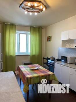 1-к квартира, посуточно, 47м2, 10/17 этаж