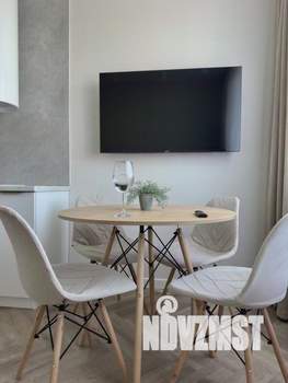 1-к квартира, посуточно, 37м2, 1/1 этаж