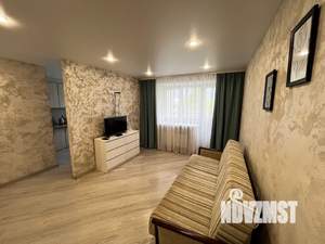 1-к квартира, посуточно, 33м2, 5/5 этаж