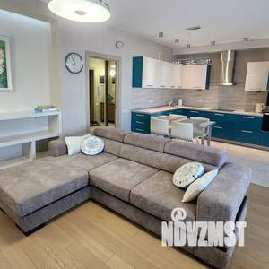 Студия квартира, посуточно, 47м2, 11/19 этаж