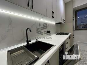 3-к квартира, на длительный срок, 95м2, 4/6 этаж