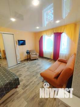 1-к квартира, посуточно, 35м2, 5/25 этаж
