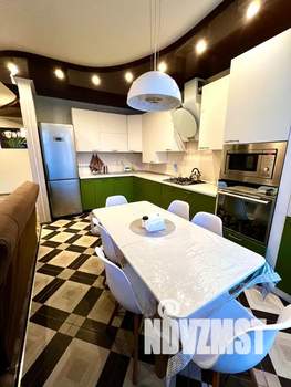 3-к квартира, посуточно, 81м2, 3/5 этаж