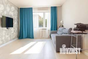 1-к квартира, посуточно, 37м2, 1/9 этаж