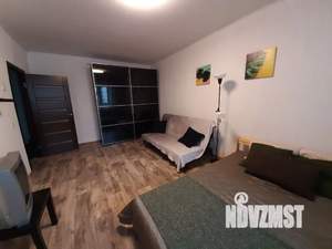 1-к квартира, посуточно, 38м2, 3/9 этаж