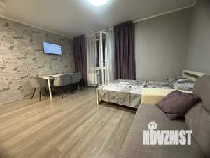 Студия квартира, посуточно, 35м2, 11/19 этаж