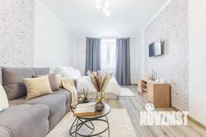 1-к квартира, посуточно, 47м2, 1/1 этаж