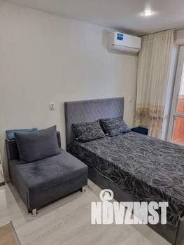 Студия квартира, посуточно, 21м2, 1/10 этаж