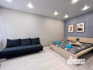 Студия квартира, посуточно, 45м2, 6/22 этаж