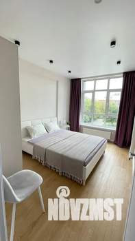 1-к квартира, посуточно, 37м2, 2/10 этаж