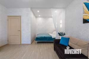 1-к квартира, посуточно, 39м2, 10/18 этаж