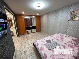 1-к квартира, посуточно, 33м2, 5/5 этаж