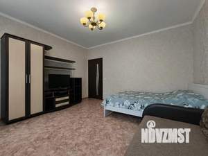 1-к квартира, посуточно, 38м2, 1/1 этаж