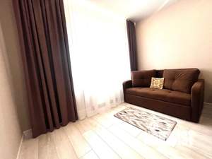 1-к квартира, посуточно, 37м2, 4/17 этаж