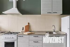 1-к квартира, посуточно, 44м2, 7/9 этаж