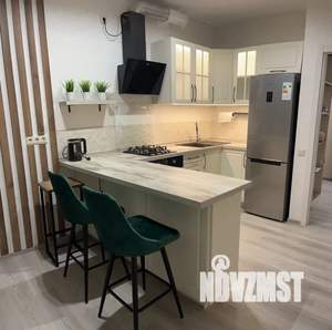 1-к квартира, посуточно, 43м2, 4/5 этаж