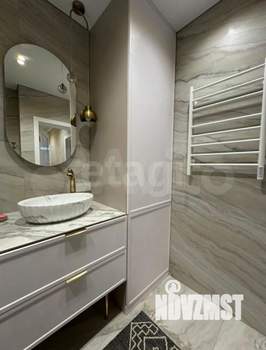 2-к квартира, посуточно, 60м2, 3/8 этаж