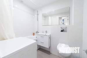 Студия квартира, посуточно, 30м2, 18/19 этаж