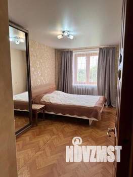 3-к квартира, посуточно, 60м2, 1/1 этаж