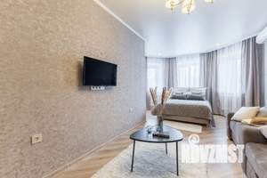 2-к квартира, посуточно, 65м2, 1/16 этаж