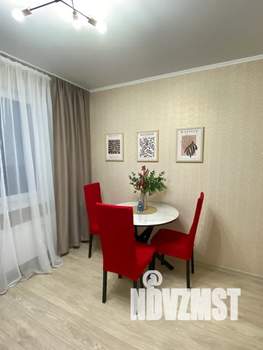 1-к квартира, посуточно, 36м2, 4/18 этаж