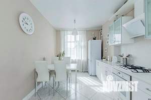 2-к квартира, посуточно, 60м2, 1/1 этаж