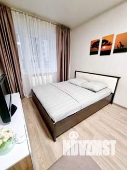 1-к квартира, посуточно, 32м2, 2/9 этаж