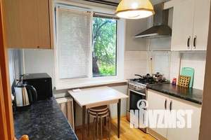 1-к квартира, посуточно, 32м2, 1/5 этаж