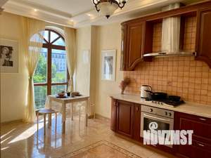 1-к квартира, посуточно, 60м2, 2/5 этаж