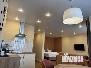 Студия квартира, посуточно, 43м2, 1/11 этаж