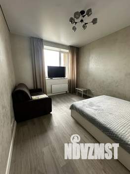 1-к квартира, посуточно, 36м2, 3/8 этаж
