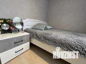 1-к квартира, посуточно, 37м2, 1/1 этаж