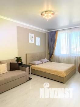 1-к квартира, посуточно, 42м2, 15/21 этаж