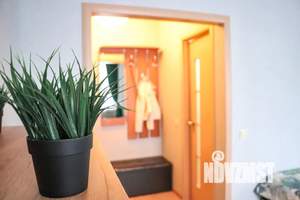 Студия квартира, посуточно, 39м2, 1/5 этаж
