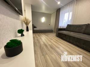 1-к квартира, посуточно, 33м2, 3/5 этаж